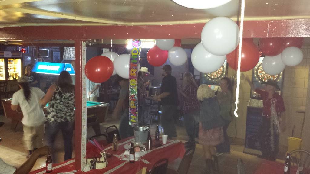 Texas Ice House | restaurant | 12291 US-181, San Antonio, TX 78223, USA | 2107712765 OR +1 210-771-2765