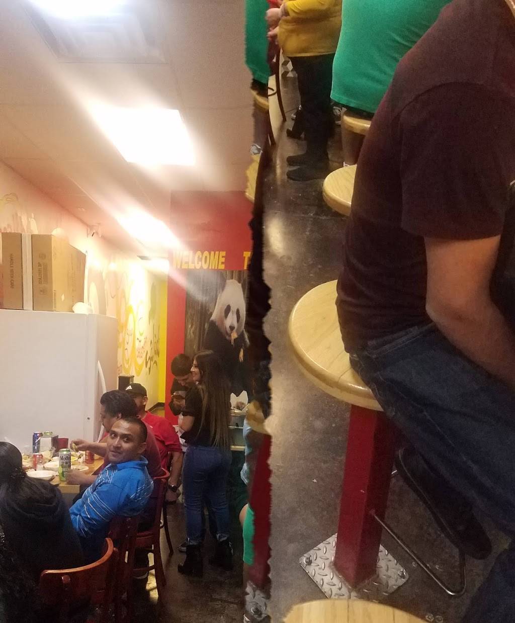 Royal Pandas | restaurant | 6101 Upper Valley Rd, El Paso, TX 79932, USA | 9152434365 OR +1 915-243-4365
