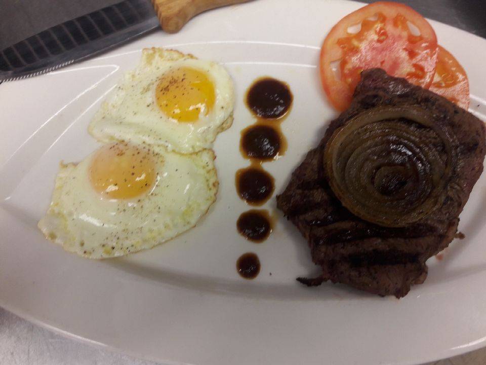 A Square Meal Cafe Main | restaurant | 220 S Main St, Memphis, TN 38103, USA | 9015284750 OR +1 901-528-4750