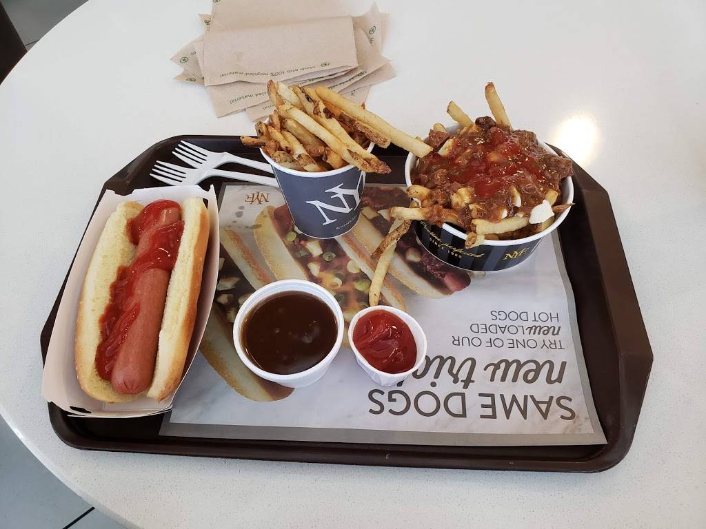 New York Fries - On Route Woodstock Travel Plaza | restaurant | 164-680 Hwy 401 Eastbound, Woodstock, ON N4S 7W8, Canada | 5194236300 OR +1 519-423-6300