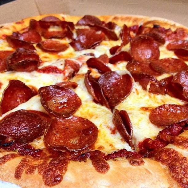 Pepperonis Pizza & Hookah Cafe | night club | 4641 Pacific Ave A, Stockton, CA 95207, USA | 2099430055 OR +1 209-943-0055