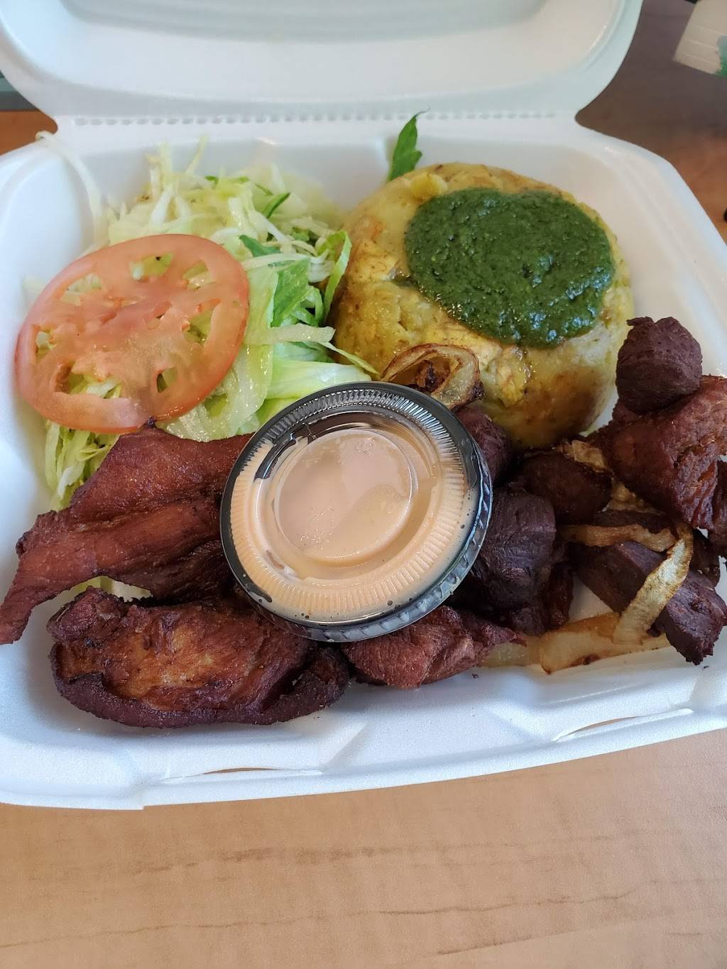 Tu Punto Favorito | restaurant | 77 Marrows Rd, Newark, DE 19713, USA | 3023798833 OR +1 302-379-8833