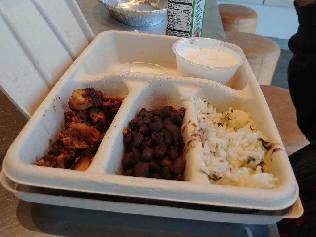 Chipotle Mexican Grill | restaurant | 1301 W Davis St Ste B, Conroe, TX 77304, USA | 9367568555 OR +1 936-756-8555