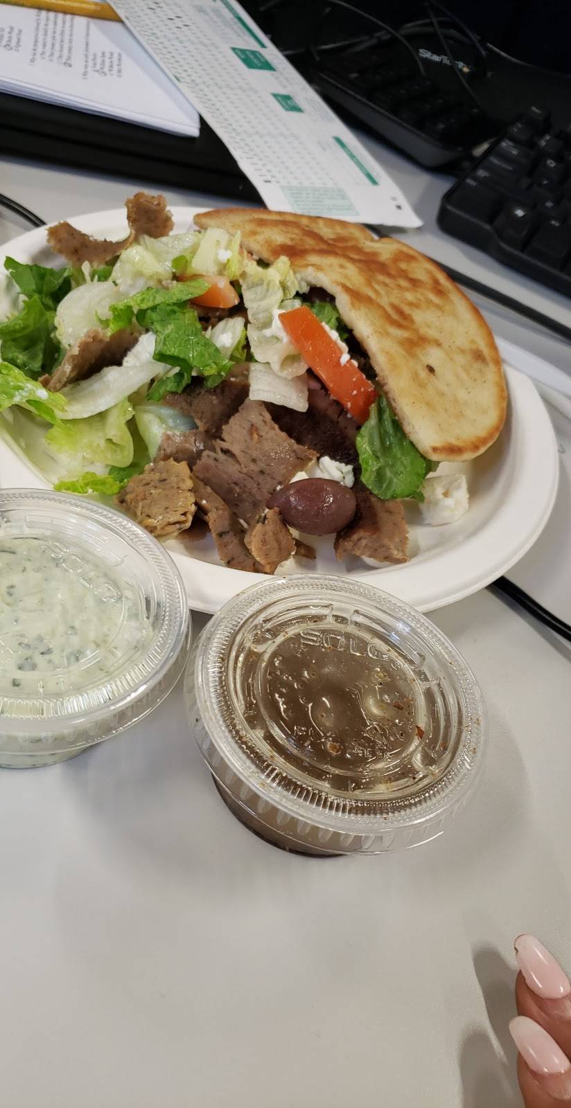 Zeus Restaurant | restaurant | 806 W Jackson Blvd, Chicago, IL 60607, USA | 3122588789 OR +1 312-258-8789