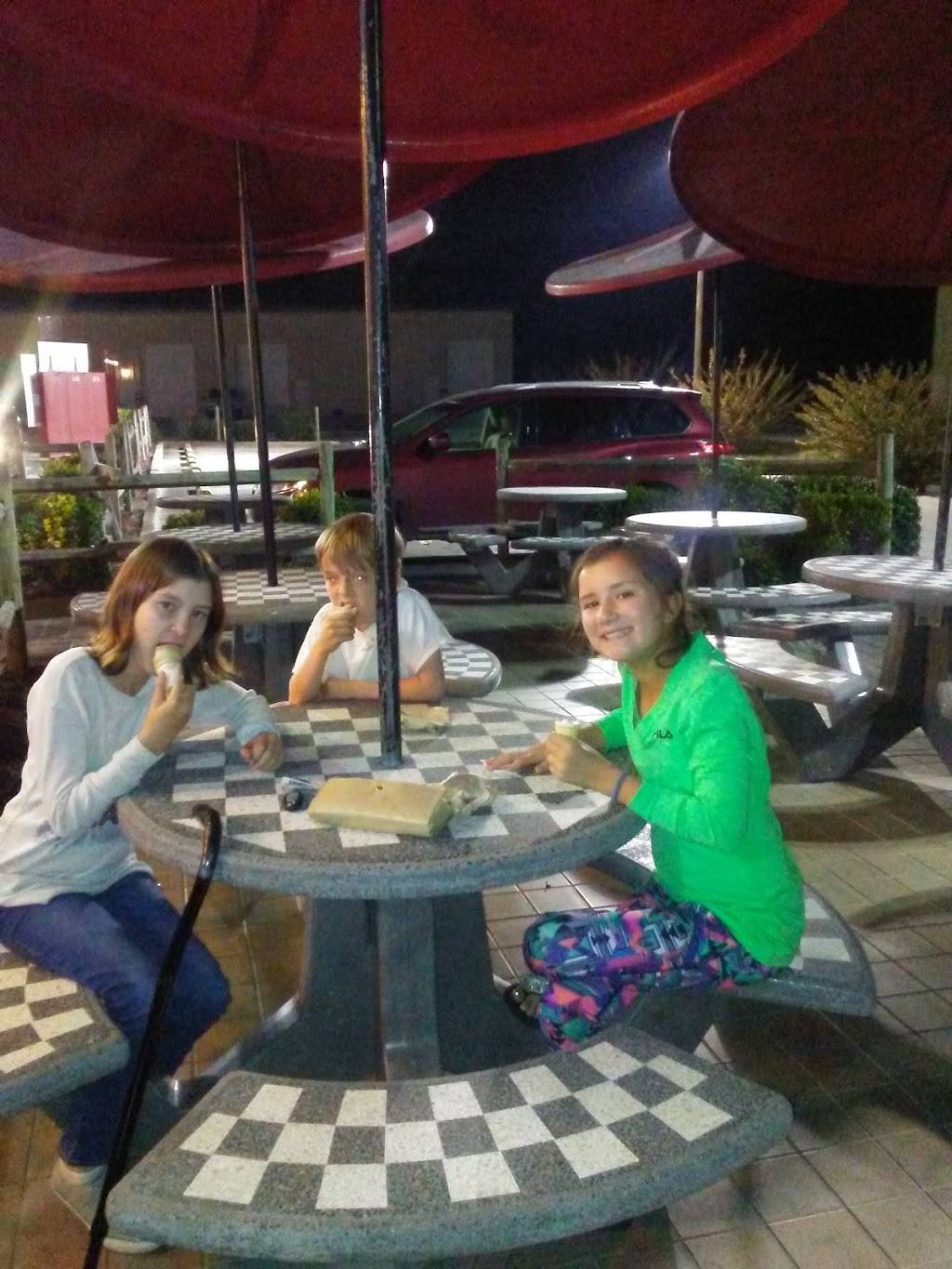 Checkers | restaurant | 1245 S Irby St, Florence, SC 29505, USA | 8436298480 OR +1 843-629-8480