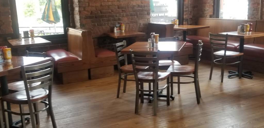 Wet Willies | restaurant | 800 Gervais St, Columbia, SC 29201, USA | 8037795650 OR +1 803-779-5650