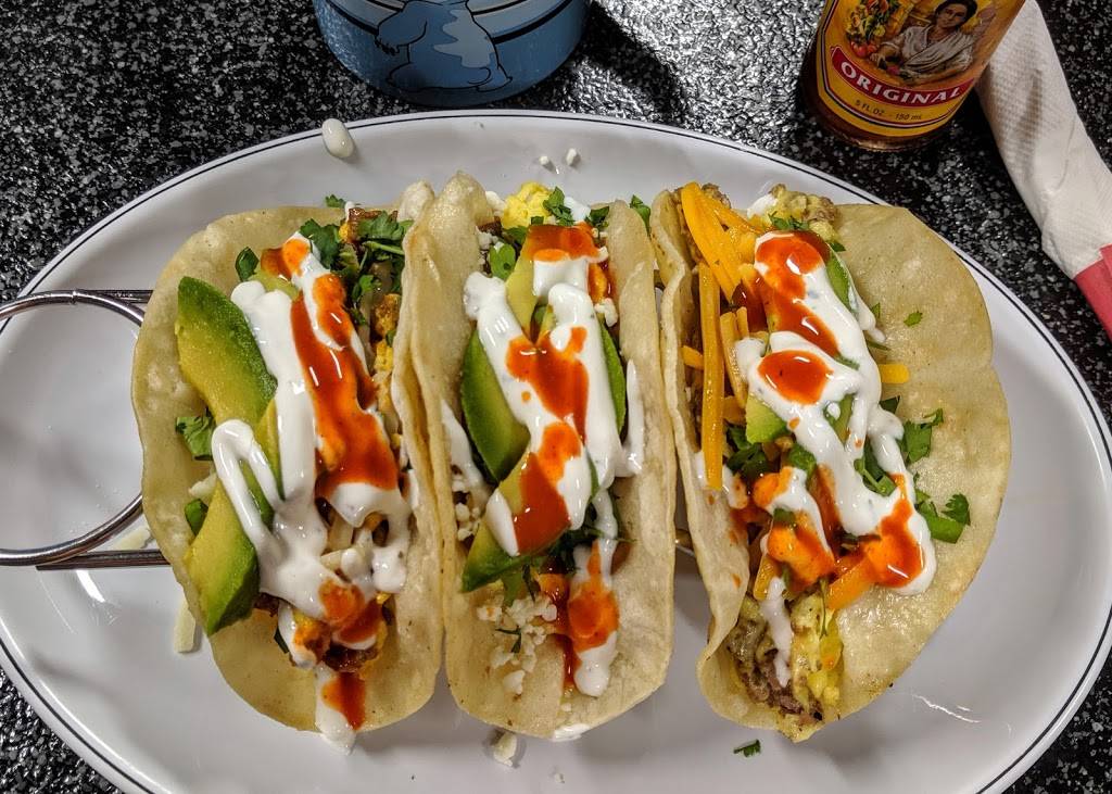 Good Truckin Diner | restaurant | 1107 S Washington Ave, Lansing, MI 48910, USA | 5172537961 OR +1 517-253-7961