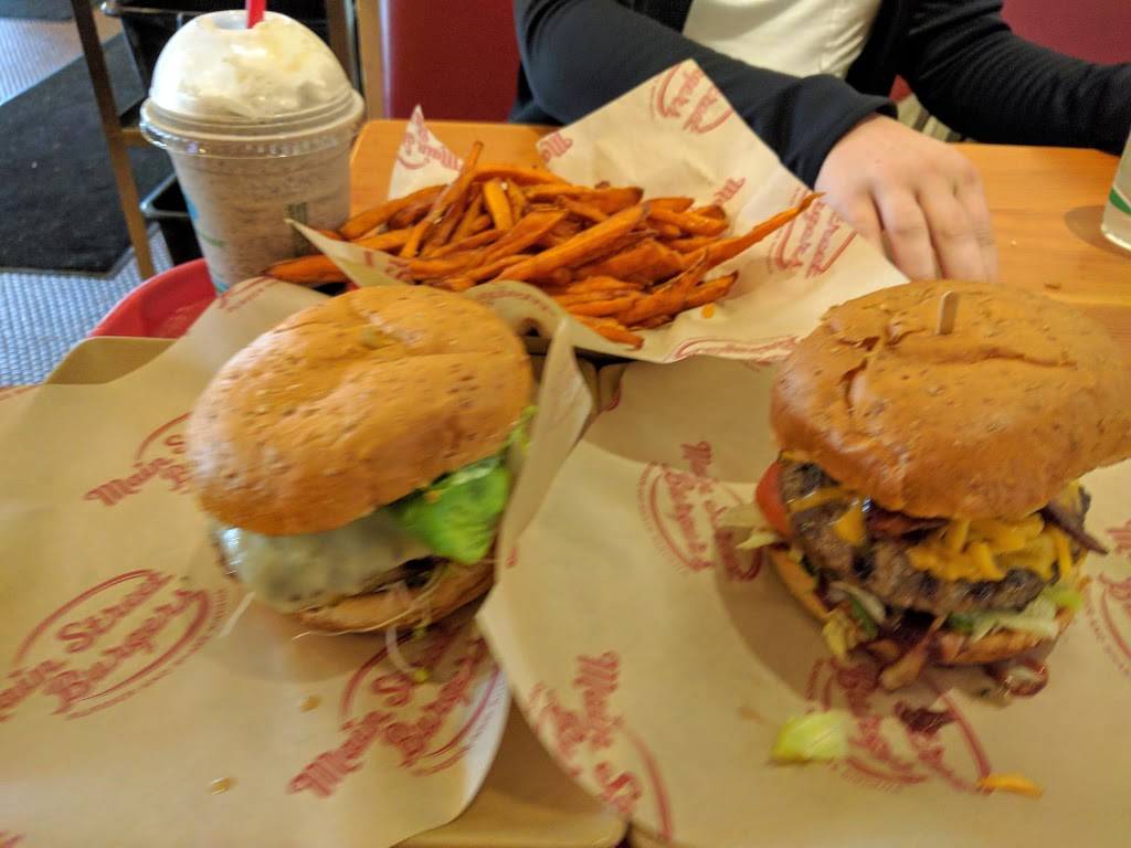 Main Street Burgers | restaurant | 20 S Santa Cruz Ave, Los Gatos, CA 95030, USA | 4083541881 OR +1 408-354-1881