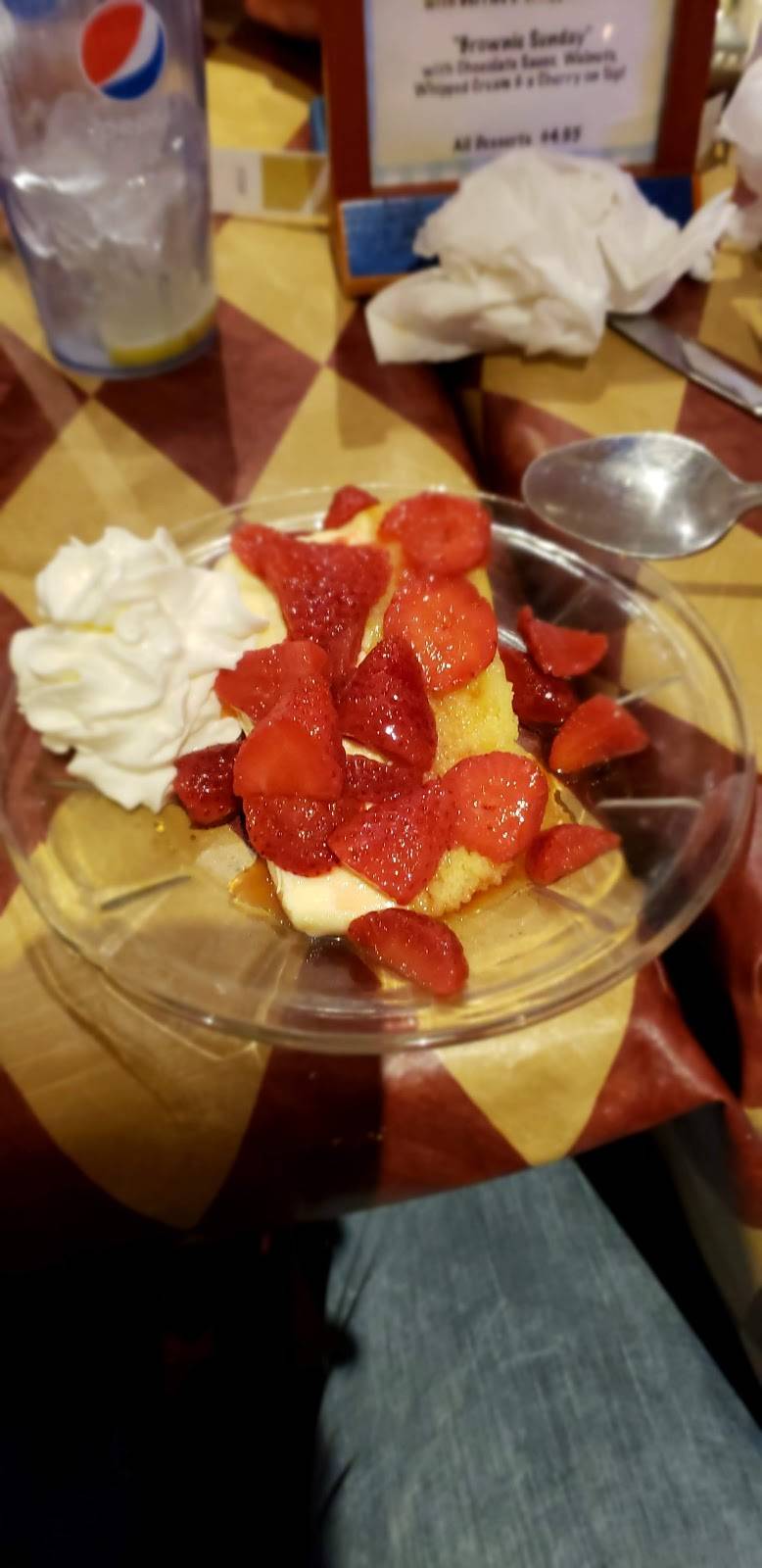 The Auburn Ale House | restaurant | 288 Genesee St, Auburn, NY 13021, USA | 3152522337 OR +1 315-252-2337