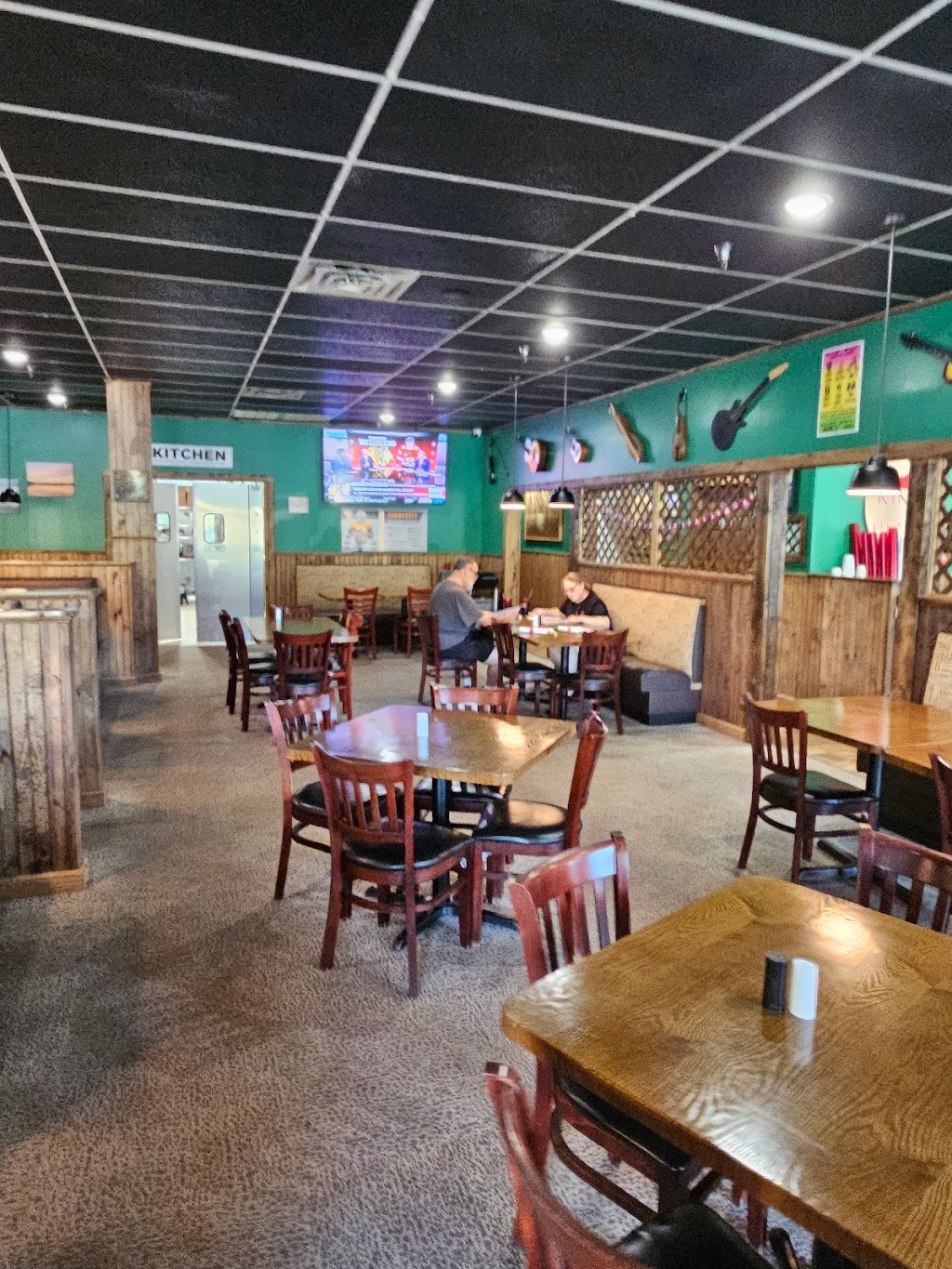 Winsteads American Grill & King Of Pizza | restaurant | 1480 N Gateway Ave, Rockwood, TN 37854, USA | 8652458882 OR +1 865-245-8882