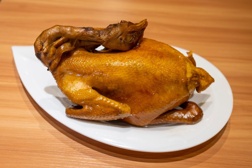 New Great Wall BBQ | restaurant | 2127 S China Pl, Chicago, IL 60616, USA | 3122852890 OR +1 312-285-2890