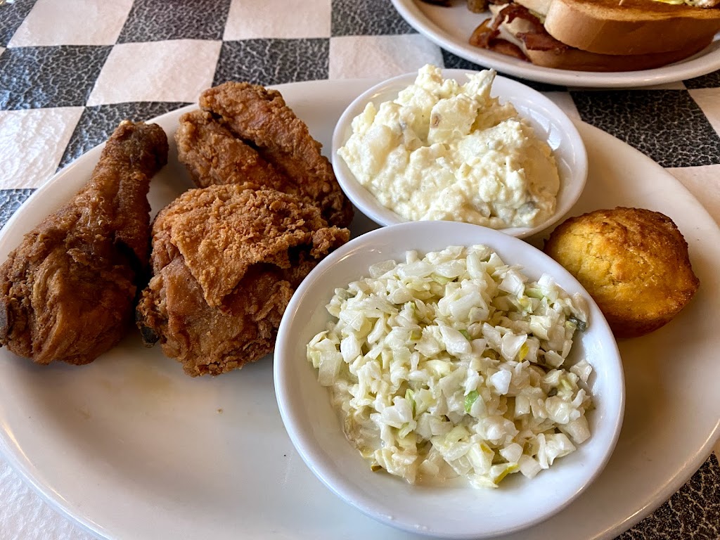 Marys Kitchen | restaurant | 99 Eglin Pkwy NE, Fort Walton Beach, FL 32548, USA | 8508631141 OR +1 850-863-1141