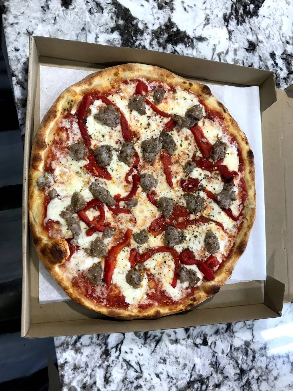 Salucci’s Brick Oven Pizza | restaurant | 38 S Atlantic Ave, Cocoa Beach, FL 32931, USA | 3216132304 OR +1 321-613-2304