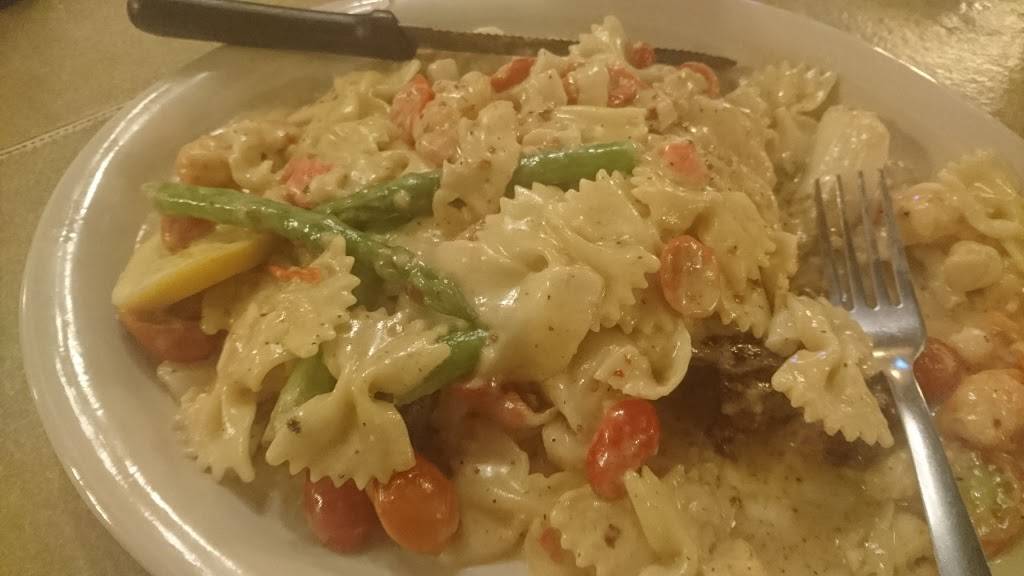 Antonios Italian Grill & Seafood | restaurant | 2727 W Baker Rd, Baytown, TX 77521, USA | 2814207577 OR +1 281-420-7577