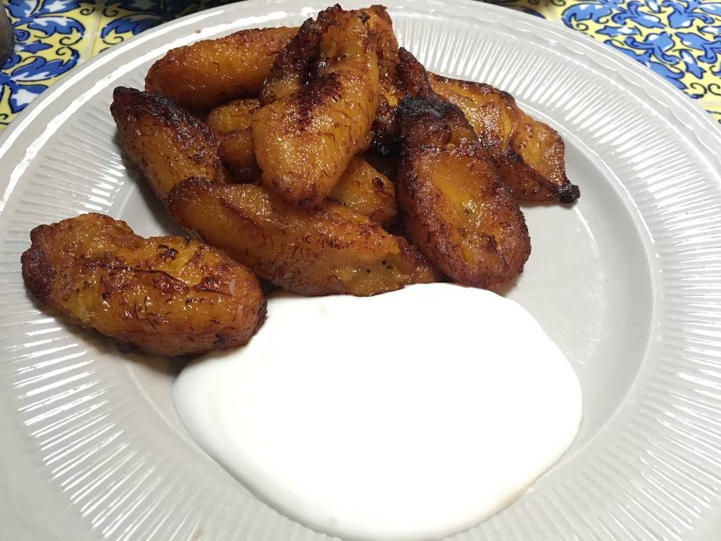 Pupuseria Katarina | restaurant | 1409 Brookpark Rd, Cleveland, OH 44109, USA | 2163316624 OR +1 216-331-6624