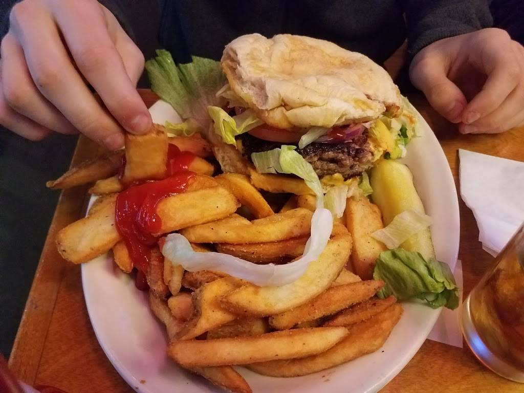 Texas Roadhouse | restaurant | 4511 Commercial Dr, New Hartford, NY 13413, USA | 3157362958 OR +1 315-736-2958