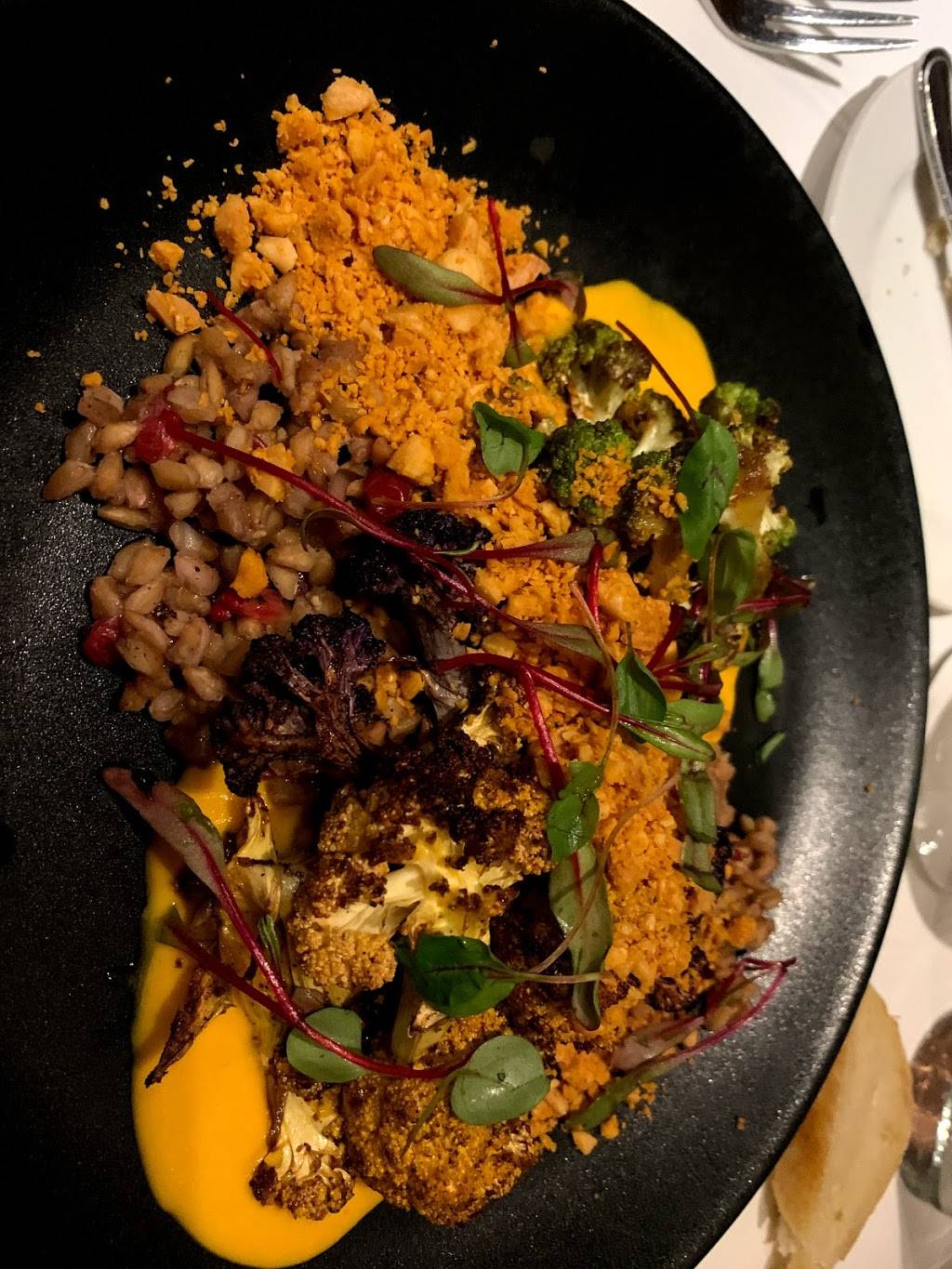 Mariposa | restaurant | 7600 Royal St #305, Park City, UT 84060, USA | 4356456632 OR +1 435-645-6632