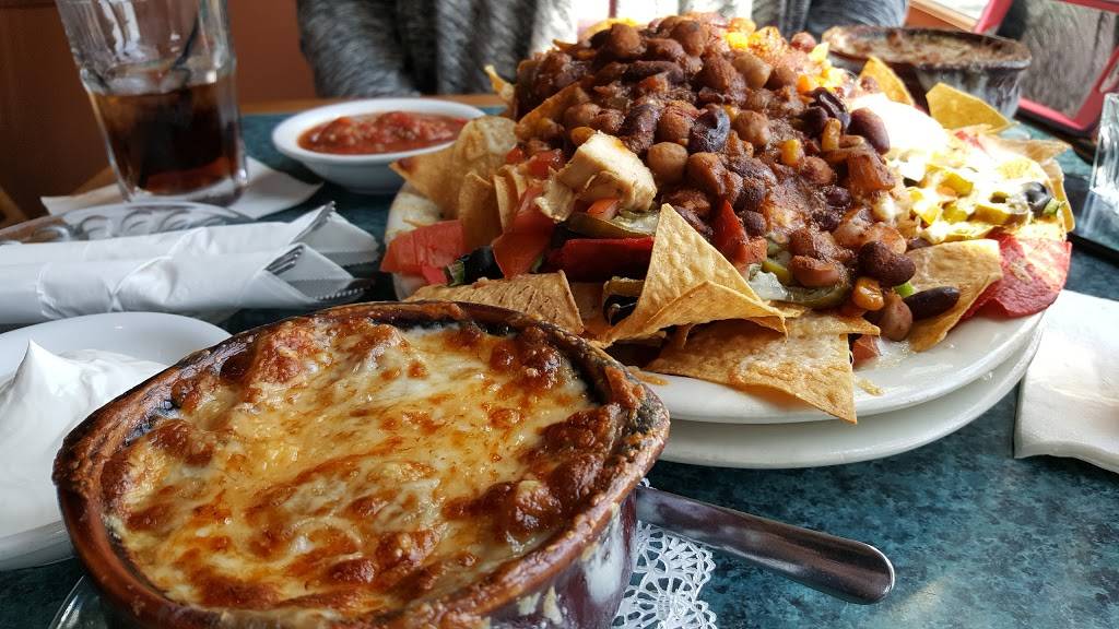 Flying Goose Brew Pub | restaurant | 40 Andover Road, New London, NH 03257, USA | 6035266899 OR +1 603-526-6899