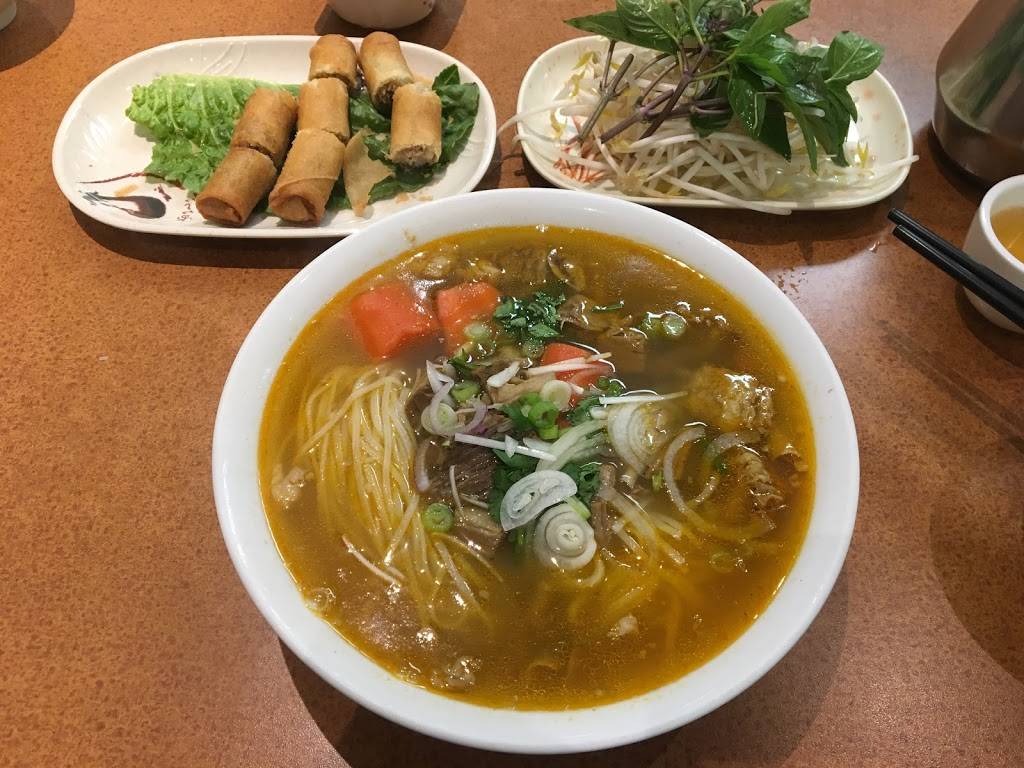 Pho 99 Vietnamese Restaurant | restaurant | 8525 McCowan Rd, Markham, ON L3R 0M4, Canada | 9052948877 OR +1 905-294-8877