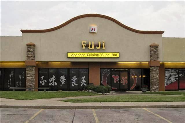 Fuji Japanese Cuisine and Sushi Bar | restaurant | 8226 E 71st St, Tulsa, OK 74133, USA | 9182501821 OR +1 918-250-1821