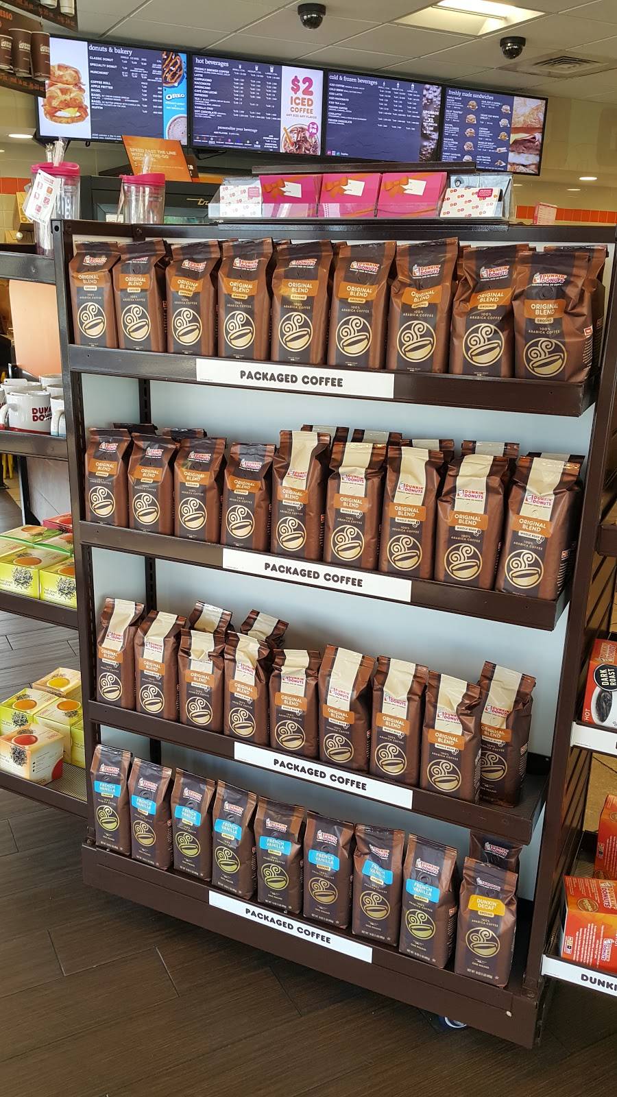 Dunkin | cafe | 3108 US Hwy 98 N, Lakeland, FL 33805, USA | 8636889777 OR +1 863-688-9777