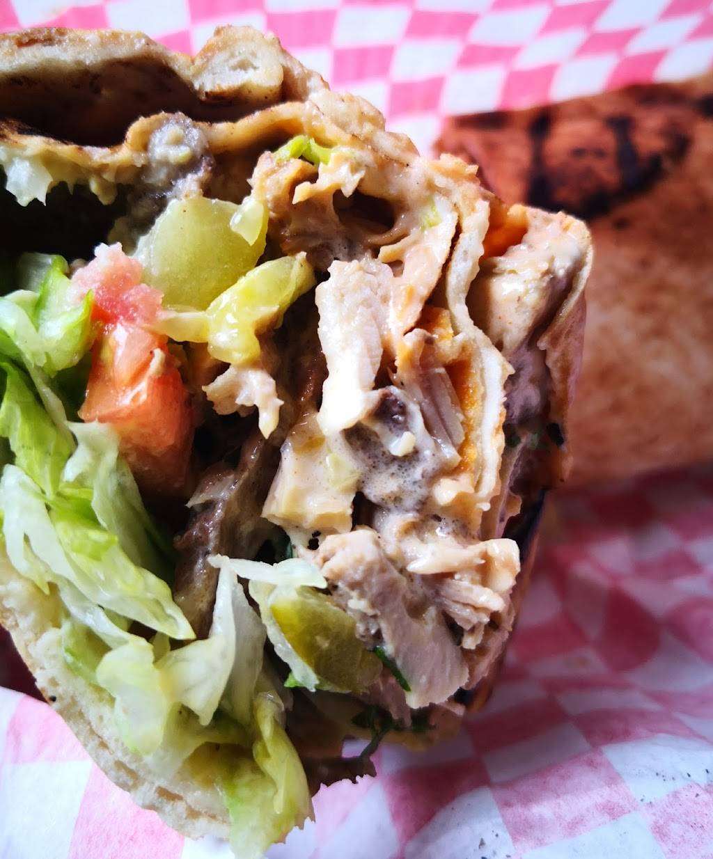 Big Grill Shawarma and Kebobs | restaurant | 1500 Upper Middle Rd W #6, Oakville, ON L6M 0C2, Canada | 9059011971 OR +1 905-901-1971