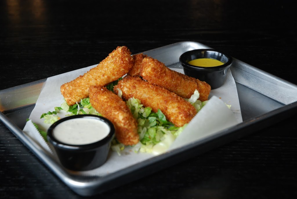 Chicago Street Pour House | restaurant | 1350 E Chicago St, Elgin, IL 60120, USA | 8472141708 OR +1 847-214-1708