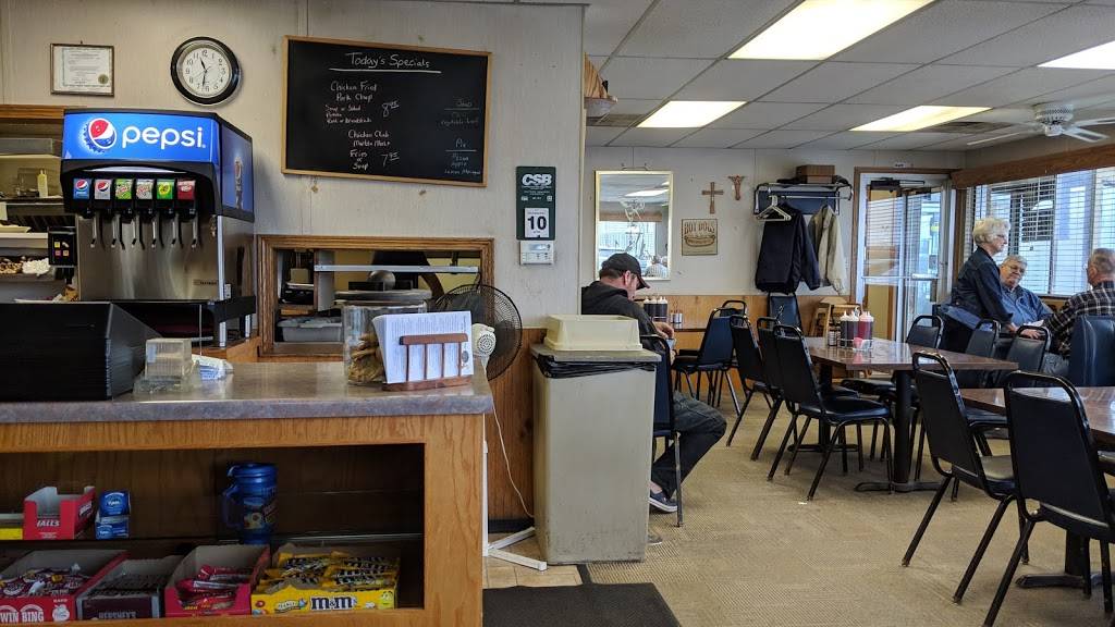 M.C.s Country Cafe | cafe | 756 US-30, Carroll, IA 51401, USA | 7127926331 OR +1 712-792-6331