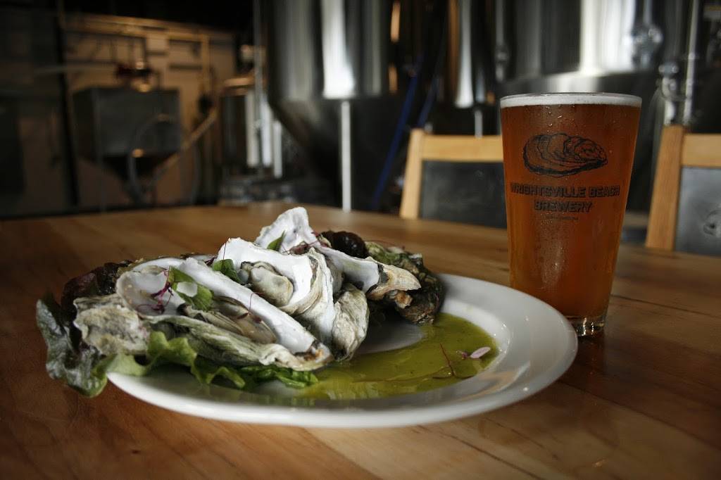 Wrightsville Beach Brewery | restaurant | 6201 Oleander Dr, Wilmington, NC 28403, USA | 9102564938 OR +1 910-256-4938