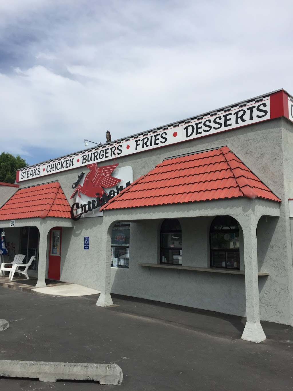Coulee Cruisers Diner | restaurant | 214 Daisy St S, Soap Lake, WA 98851, USA | 5094972404 OR +1 509-497-2404