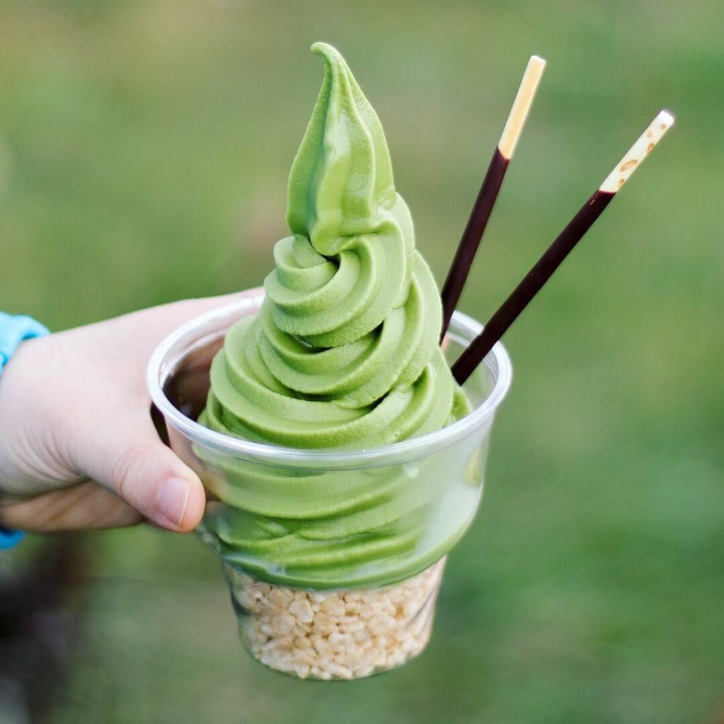 FAT NINJA BITE | restaurant | 3517 Kennedy Rd, Scarborough, ON M1V 4S4, Canada | 4163218866 OR +1 416-321-8866