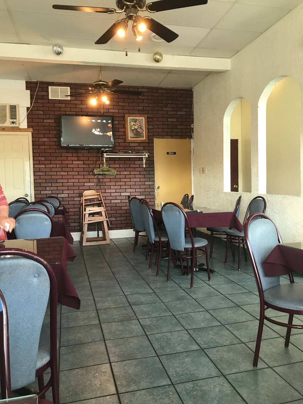 Restaurant Kuljit India | restaurant | 1904 Boulevard Thimens, Saint-Laurent, QC H4R 1J9, Canada | 5147456975 OR +1 514-745-6975