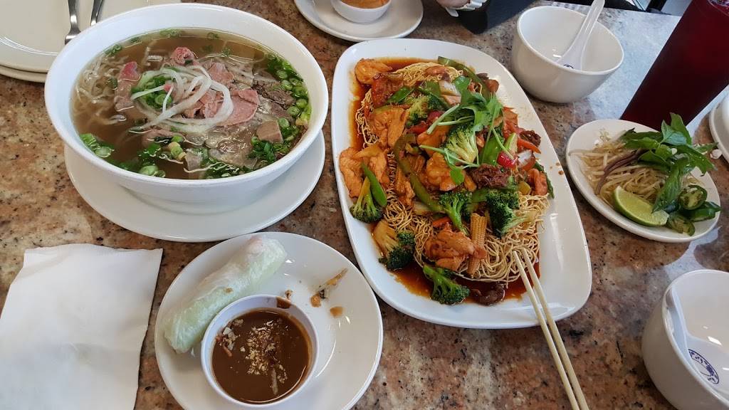 Pho 88 Vietnamese Restaurant | restaurant | 730 N Mills Ave, Orlando, FL 32803, USA | 4078973488 OR +1 407-897-3488