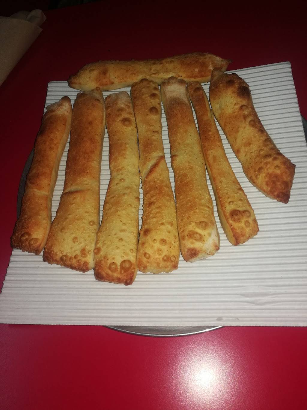 Russells Pizza | restaurant | 136 Lee St N, Wagener, SC 29164, USA | 8035645012 OR +1 803-564-5012