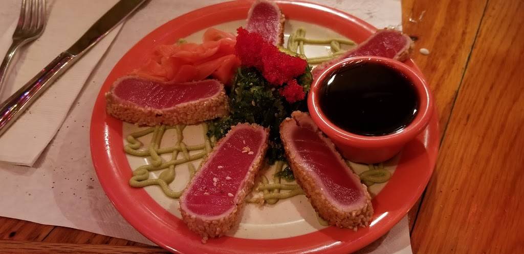 Gators | restaurant | 6 W Montauk Hwy, Hampton Bays, NY 11946, USA | 6317284100 OR +1 631-728-4100