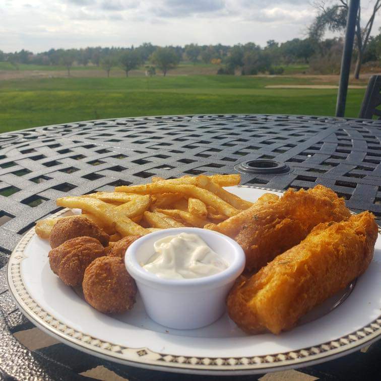 Sky Ranch Golf & Grill | restaurant | 17408 CO-14, Sterling, CO 80751, USA | 9705222836 OR +1 970-522-2836