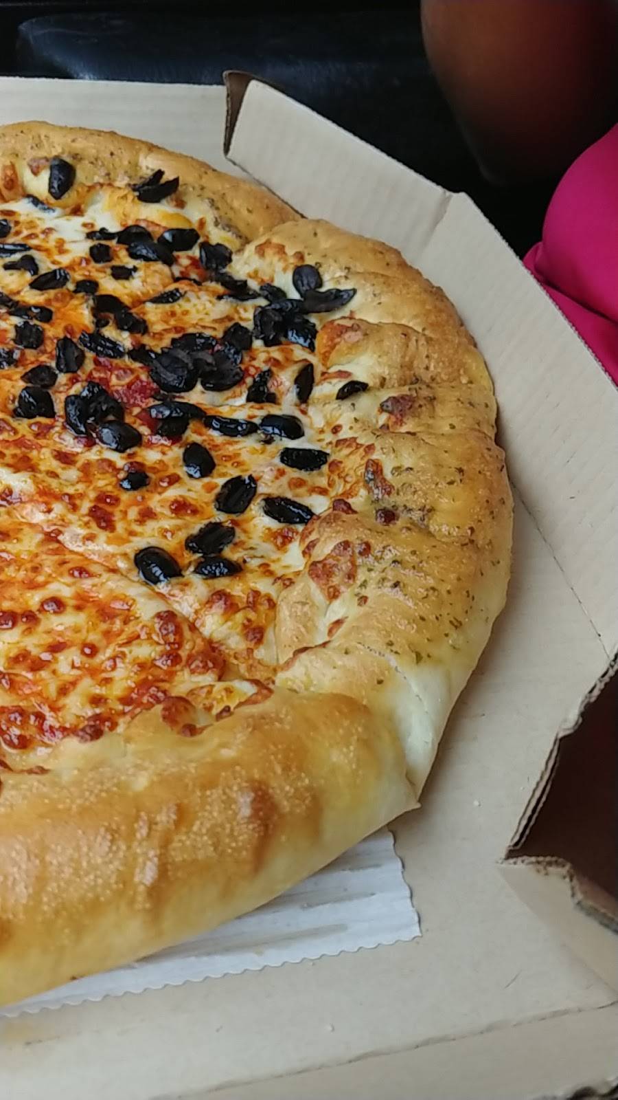 Pizza Hut | meal takeaway | 14433 Country Walk Dr, Miami, FL 33186, USA | 3052552100 OR +1 305-255-2100