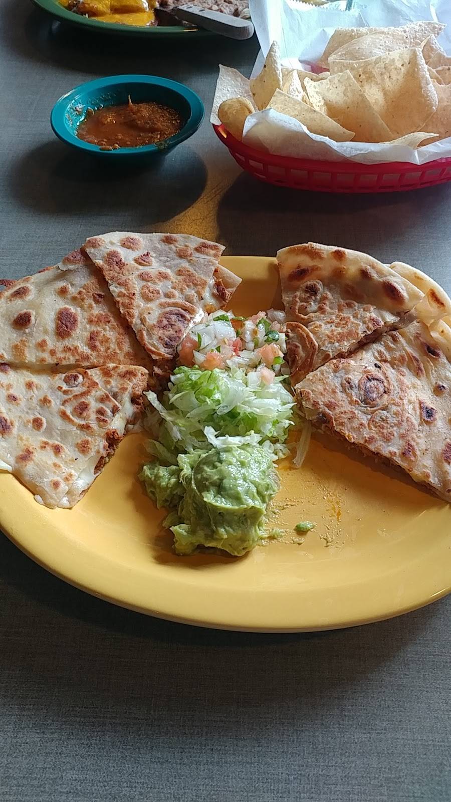 Estebans Cafe y Cantina | restaurant | 402 W E Main St A, League City, TX 77573, USA | 2813324195 OR +1 281-332-4195