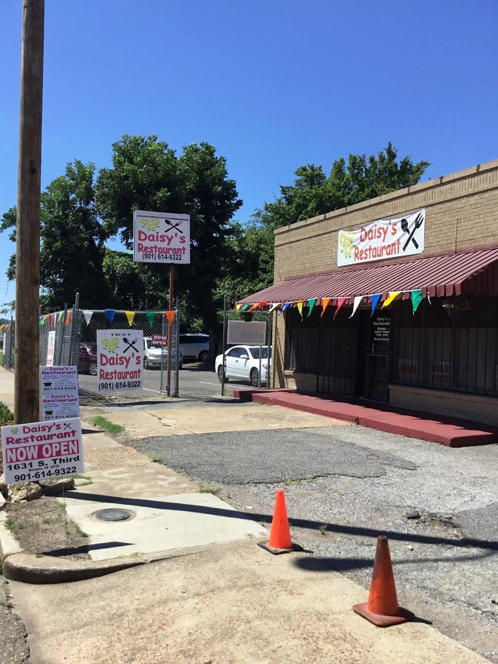 Daisys Restaurant | restaurant | 1631 S 3rd St, Memphis, TN 38106, USA | 9016149322 OR +1 901-614-9322