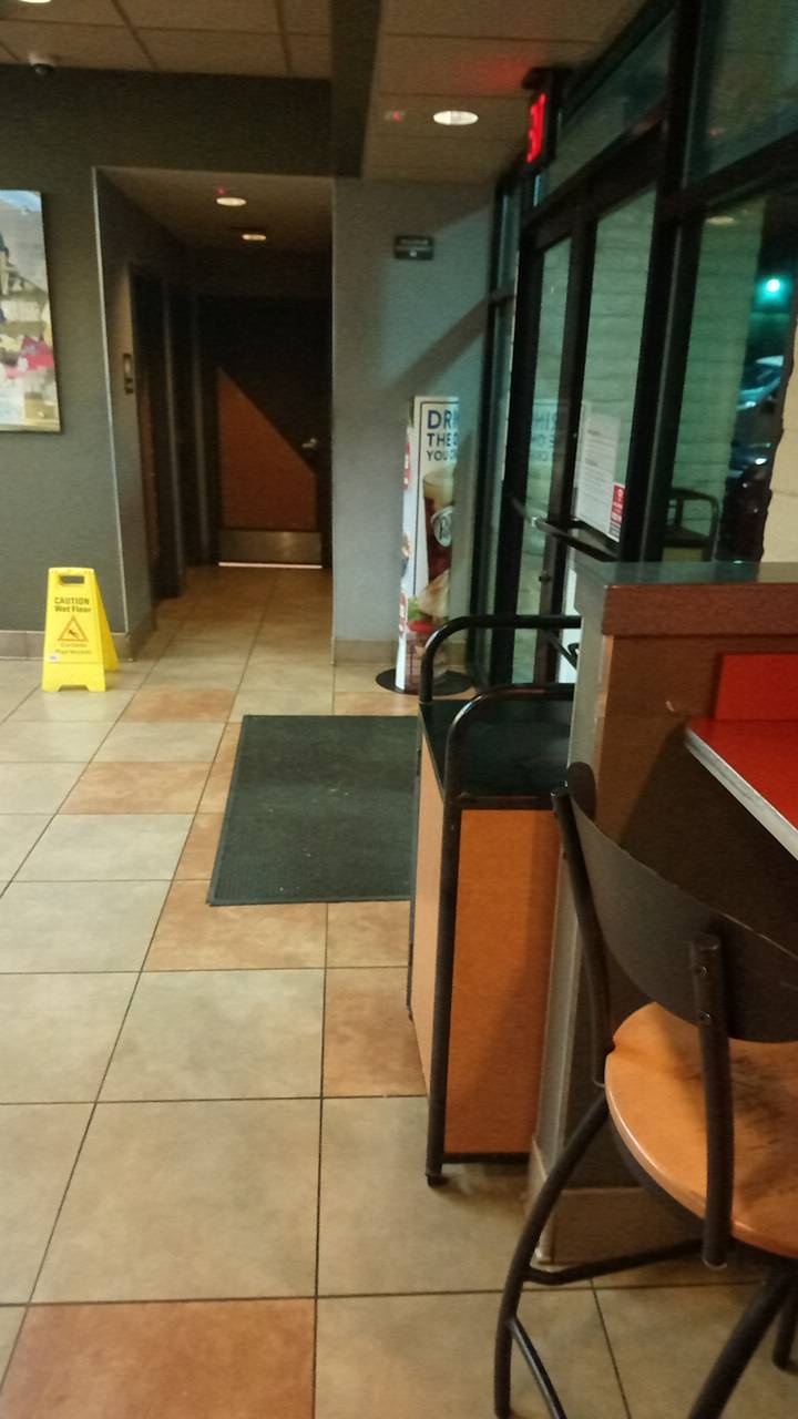 Jack in the Box | restaurant | 21130 Hwy 99, Edmonds, WA 98026, USA | 4257715212 OR +1 425-771-5212