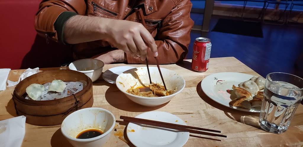 Dumpling King restaurant | restaurant | 1126 Finch Ave W, North York, ON M3J 3J6, Canada | 6476277778 OR +1 647-627-7778