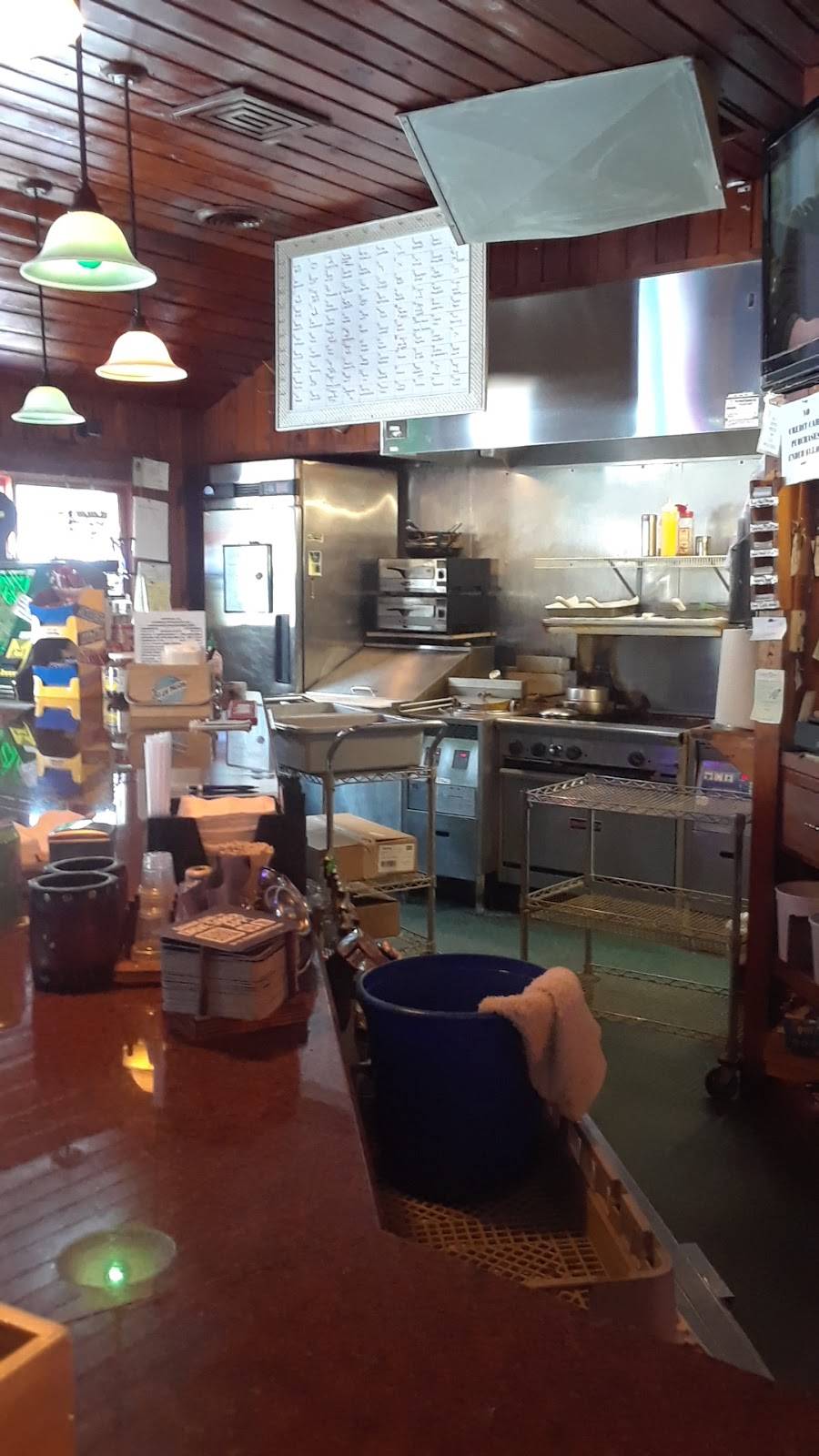 Red Granite Bar & Grill | restaurant | 11420 S County Rd K, Merrill, WI 54452, USA | 7155369391 OR +1 715-536-9391