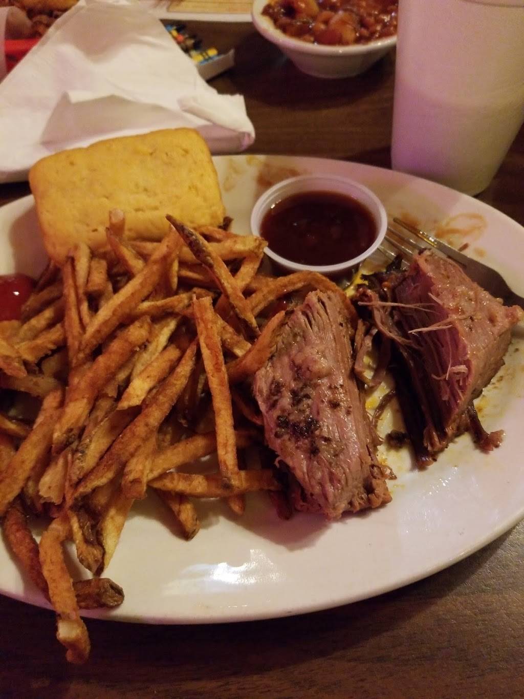 Sammy Sues BBQ | restaurant | 237 W Front St, Dover, OH 44622, USA | 3306027675 OR +1 330-602-7675