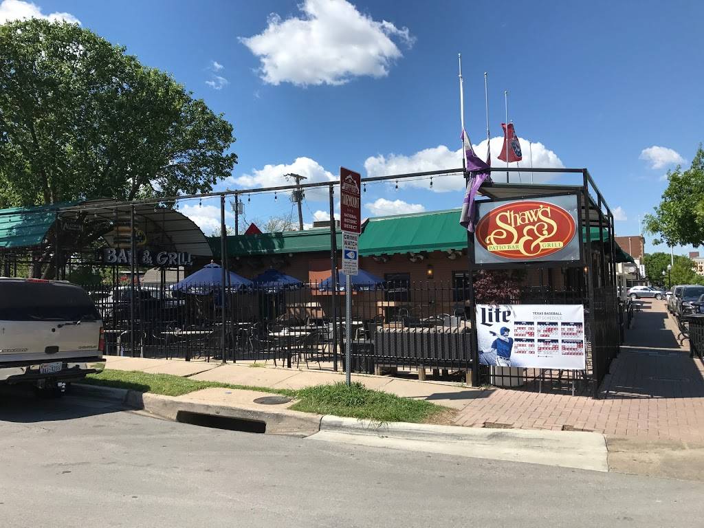 Shaws Patio Bar & Grill | restaurant | 1051 W Magnolia Ave, Fort Worth, TX 76104, USA | 8179262116 OR +1 817-926-2116