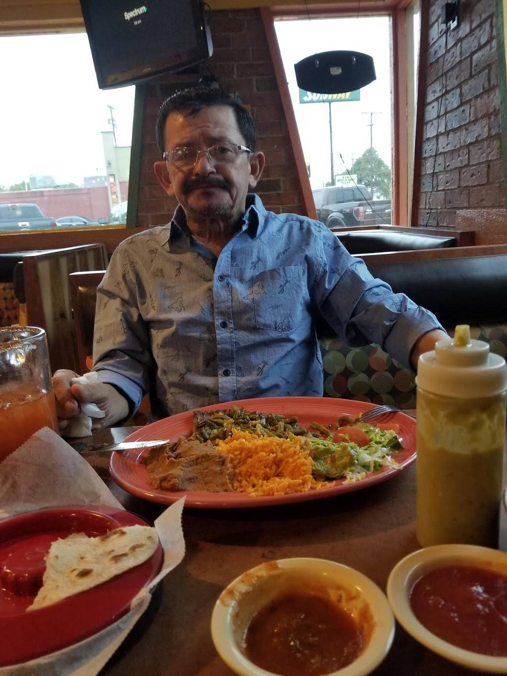 Taqueria Mexicano Grill & Bar | restaurant | 4019 N 19th St, Waco, TX 76708, USA | 2547528600 OR +1 254-752-8600