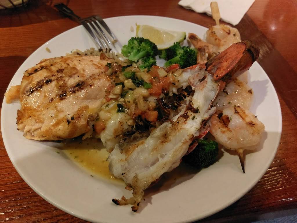 Red Lobster | restaurant | 1525 Travis Blvd, Fairfield, CA 94533, USA | 7074218292 OR +1 707-421-8292