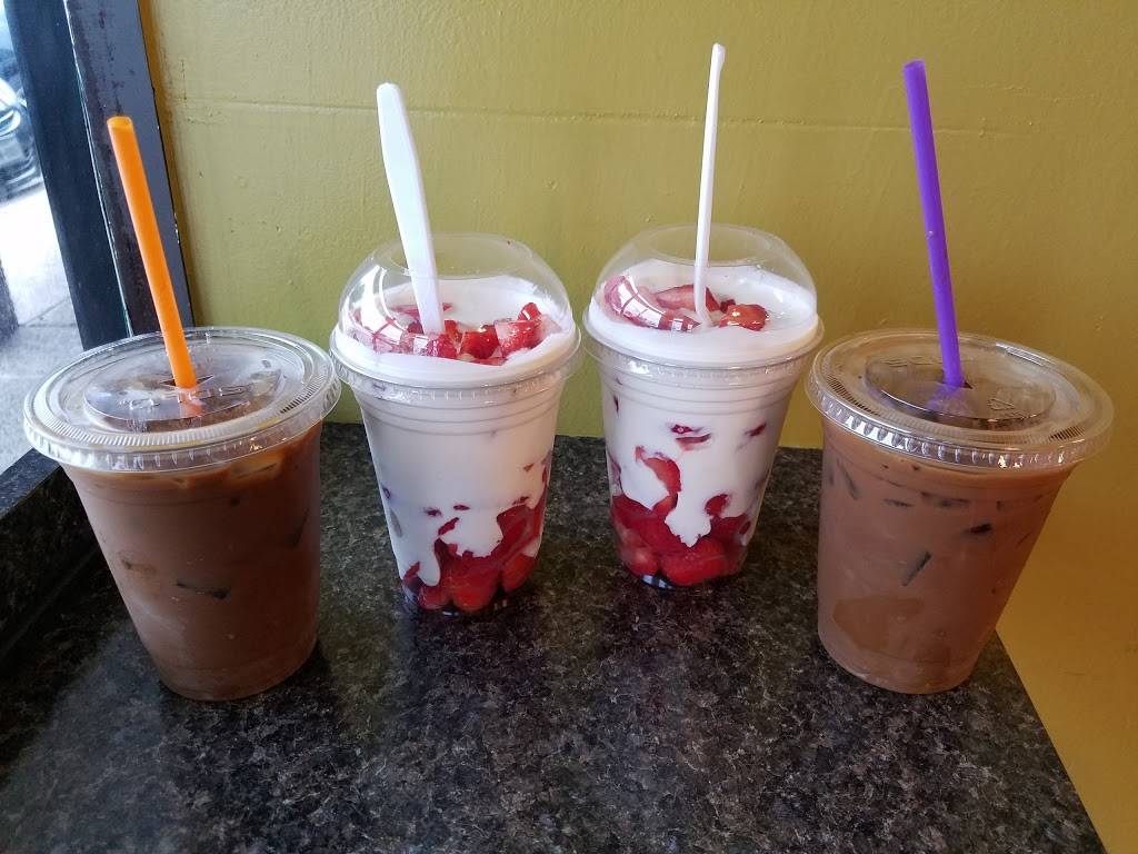 Mango King Loncheria | restaurant | 10205 N Lamar Blvd suite 135, Austin, TX 78753, USA | 5123000515 OR +1 512-300-0515