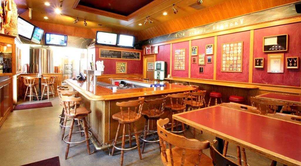 Lamppost Pizza Main Street Brewery | restaurant | 493 N Main St, Corona, CA 92880, USA | 9513711471 OR +1 951-371-1471