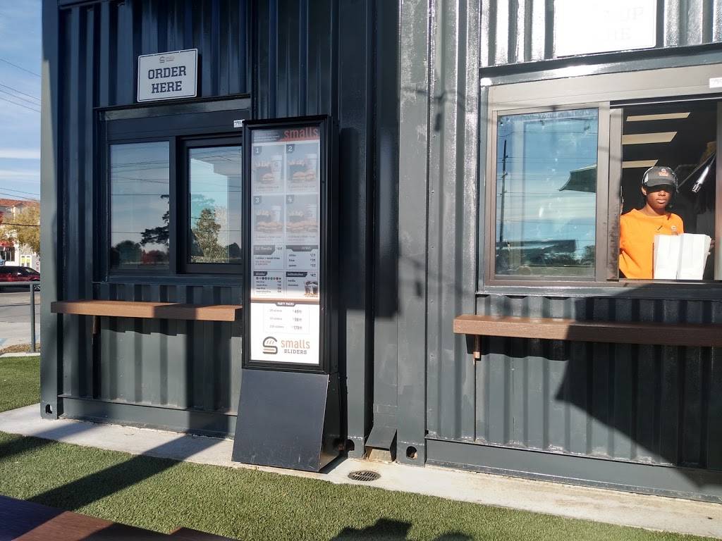 Smalls Sliders | restaurant | 4343 Nicholson Dr, Baton Rouge, LA 70808, USA | 2252560046 OR +1 225-256-0046