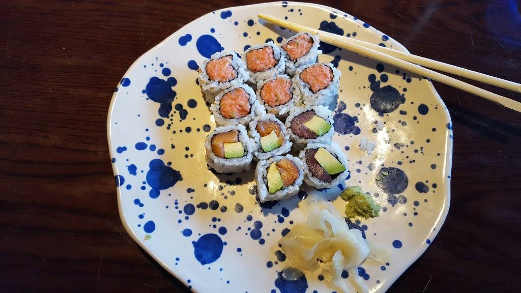 Yum Asian Fusion Cuisine and Sushi | restaurant | 18220 E 104th Ave, Commerce City, CO 80022, USA | 3038530680 OR +1 303-853-0680